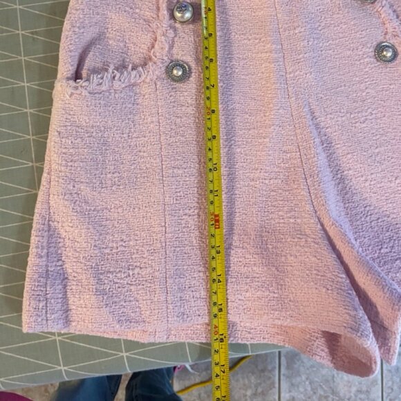 RARE! Zara Woman Pink Boucle High Waisted Shorts in Size L - Picture 8 of 16